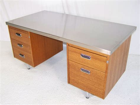 office furniture metal fabrication|Metal Office Furniture .